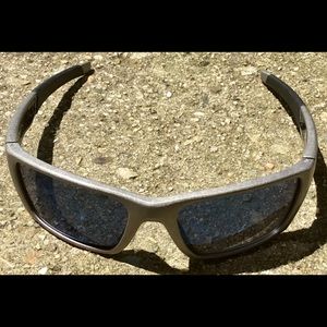Oakley Jury Silver/Ice Iridium Sunglasses. EUC.